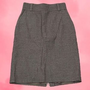 Professional Knee Length Skirt in Brown Size Stretch Petite 00P Banana Republic